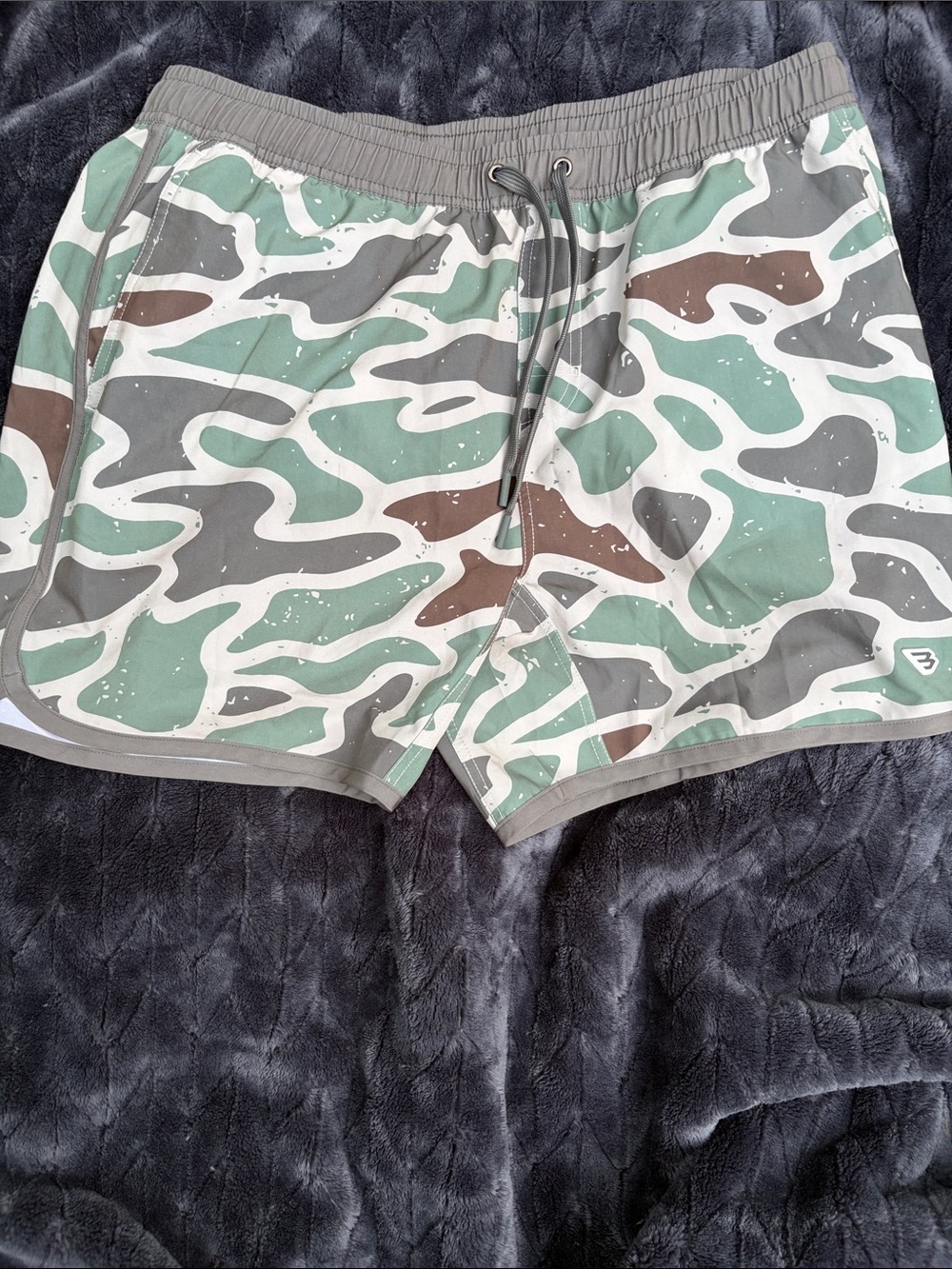 BURLEBO Men's Camo Athletic Shorts in Green, Gray, Brown